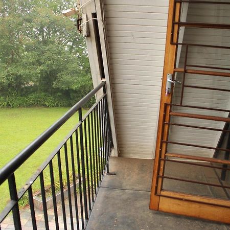 Serenity Graskop, 3 Bedroom A-Frame Cottage Luaran gambar