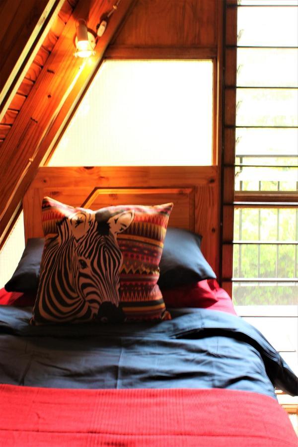 Serenity Graskop, 3 Bedroom A-Frame Cottage Luaran gambar